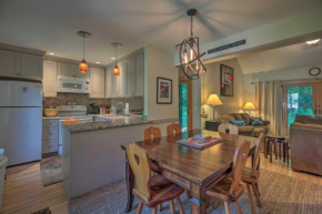 Waitsfield Condo with Pool and On-Site Trail Access!